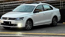 Volkswagen Jetta Highline 2.0 Tsi 16V 4P Tiptronic 2013